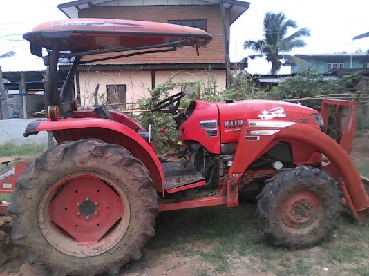 ขายรถไถ KUBOTA 47 แรง รถปี 54