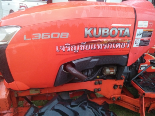 ลดราคาแล้วครับ  ขายรถไถนาคูโบต้า 36 แรง มีดันหน้า ผาน6