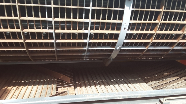 ขายรถเกี่ยวข้าวKUBOTA 95 ปี 55