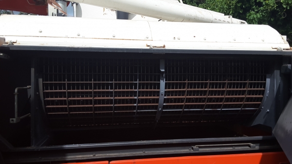 ขายรถเกี่ยวข้าวKUBOTA 95 ปี 55