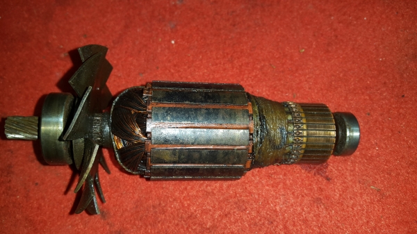 ขายสว่านรอบช้า mitsubishi 5หุน