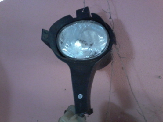 ชุดไฟตัดหมอกพร้อมเบ้ายึด VIGO ด้านซ้าย