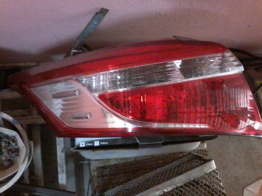 ไฟท้าย NEW VIOS ด้านซ้าย