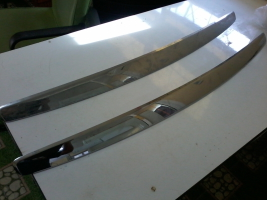 คิ้วชุบฝากระโปรงหน้า ISUZU All new -Vcross