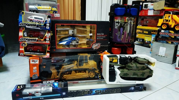 ขายของเล่นราคาถูก