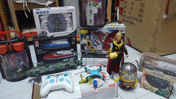 ขายของเล่นราคาถูก