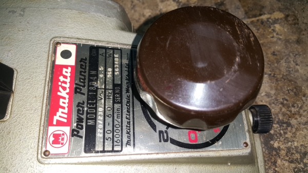 ขายกบไฟฟ้า makita 1804 ของแท้ สภาพสวย ไม่เคยซ่อม ขายกบไฟฟ้า makita 1804 ของแท้ สภาพสวย ไม่เคยซ่อม