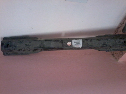 เหล็กคานหน้าปิดหัวแชสซีส MITSUBISHI Triton