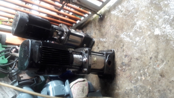 ขาย !! ปั้มน้ำสเตท.กุนด์ฟรอส ขนาด2แรง380v.สภาพพร้อมใช้งาน