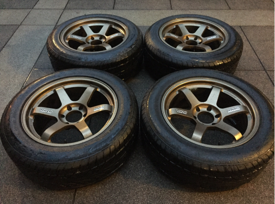 ล้อ TE37 ขอบ20 พร้อมยาง 275 55 20 ปลายปี14 ดอกเต็ม ใช้งานน้อย ราคาไม่แพง