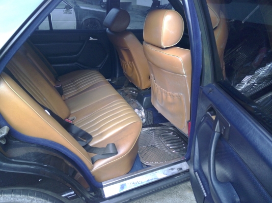 เบนซ์230E124 วาง 1 J เกียร์ออโต gas สวยพร้อมขับ85000 เบนซ์230E124 วาง 1 J เกียร์ออโต gas สวยพร้อมขับ85000