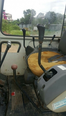 ขายแบคโฮ pc40-7 ขายแบคโฮ pc40-7