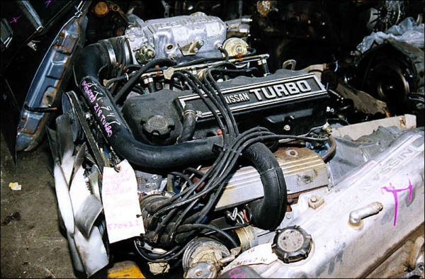 ขายเครื่องยนต์ Nissan z18 turbo