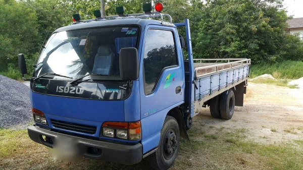 รถอีซูซู 6 ล้อ ( ไม่ดั้ม ) NPR 130 แรงม้า. ปี 44. สนใจติดต่อ 081 - 6079515 รถอีซูซู 6 ล้อ ( ไม่ดั้ม ) NPR 130 แรงม้า. ปี 44. สนใจติดต่อ 081 - 6079515