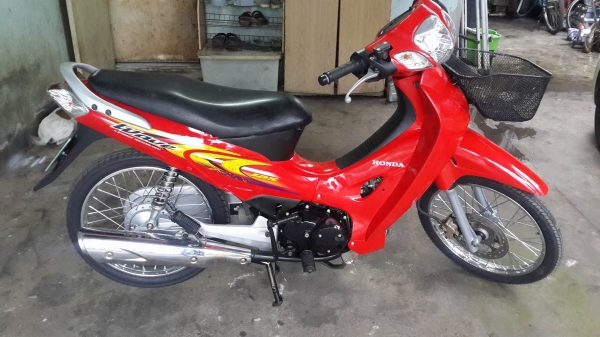 ขายเวฟ125s สตาร์ทเท้า สภาพกิ๊ป ขายเวฟ125s สตาร์ทเท้า สภาพกิ๊ป