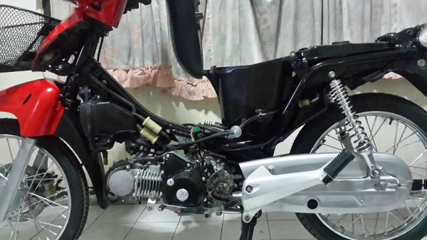 ขายเวฟ125s สตาร์ทเท้า สภาพกิ๊ป ขายเวฟ125s สตาร์ทเท้า สภาพกิ๊ป