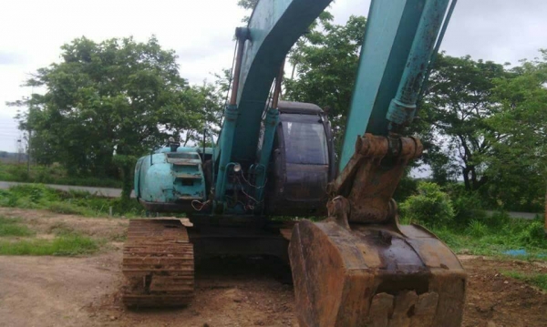 ขายรถแบคโค SK200-5 มาร์คไฟว์ รถสวยสภาพพร้อมใช้งาน เอกสารเล่มทะเบียนพร้อมโอน ราคา500,000 สนใจโทร 090-8588220คุณนะ 093-3258446คุณบิว หรือเข้าดูสินค้าอื่นๆได้ที่ www.narong2truck.com หรือ www.truck.in.th/498 หรือเพจFacebook ณรงค์ ซื้อขายรถมือสอง (เว็บไซต์ส่ว