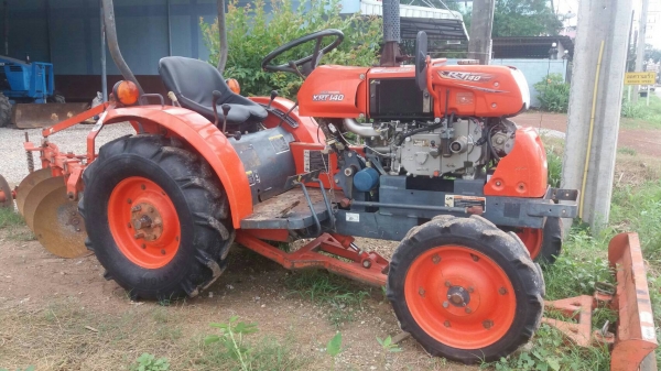 ขายรถไถ KUBOTA  KRT140 pto ดันหน้า และผาน3 ราคา 115,000 อ.แกลง จ.ระยอง  มีบริการขนส่งทั่วไทย DC Tractor Rayong 0818618678,0899347475 https://www.facebook.com/DC-Tractor-Rayong-3071545327&hellip;/shop&hellip; id line=081-8618678 id line=089-9347475