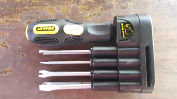 ขายชุดไขควงสลับได้ชุด10ชิ้น STANLEY made in Taiwan. ขายชุดไขควงสลับได้ชุด10ชิ้น STANLEY made in Taiwan.