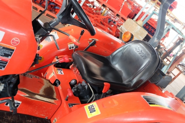 รถไถรุ่น L3608SP ใบมีด + ผาน 1 ตัว ดาวน์ 15,000 บาท โทร089-0111624