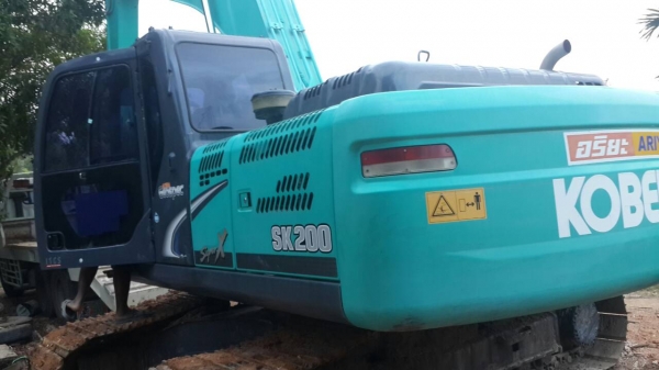 ขาย!! >>> Kobelco Sk200 Mark8 Yn12 SuperX <<< รถสวยเดิม พร้อมใช้งาน 7,000 ชม ราคา 2,390,000 บาท ต่อรอง