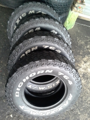 Maxxis Bighorn 265/75/16 ปี13 สภาพสวยๆ 1ชุด Maxxis Bighorn 265/75/16 ปี13 สภาพสวยๆ 1ชุด