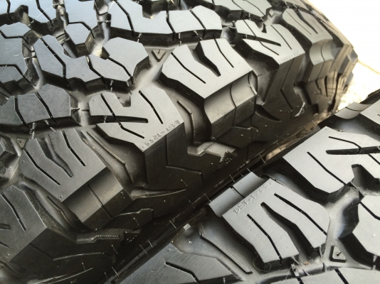 มือ2 BF Goodrich All-Terrain KO2 265 70 r16 สวยกริ้บ