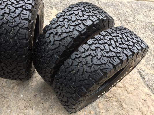 มือ2 BF Goodrich All-Terrain KO2 265 70 r16 สวยกริ้บ มือ2 BF Goodrich All-Terrain KO2 265 70 r16 สวยกริ้บ