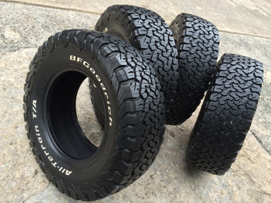 มือ2 BF Goodrich All-Terrain KO2 265 70 r16 สวยกริ้บ มือ2 BF Goodrich All-Terrain KO2 265 70 r16 สวยกริ้บ