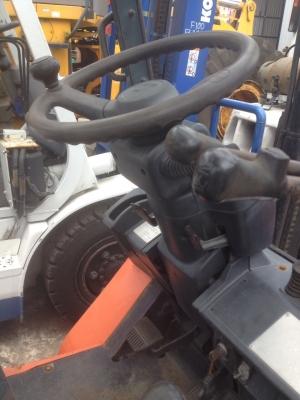 ขาย โฟร์คลิฟ TOYOTA 7FD25