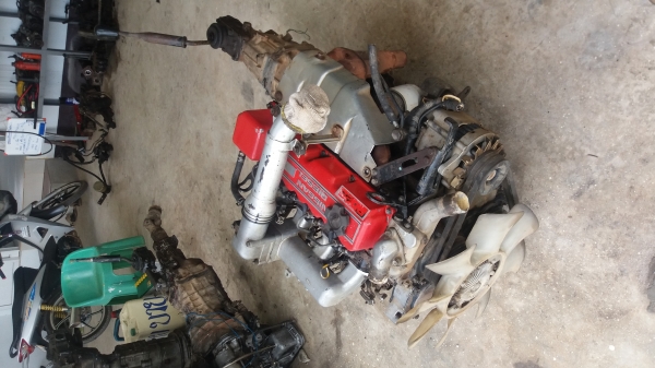 ขายเครื่อง NISSAN BD 25 พร้อมเกียร์