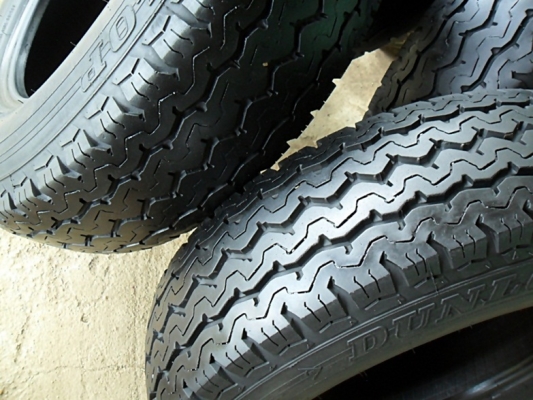 ยางกระบะขอบ15 ดันล็อป195 R15 ลงพื้นปี14 (4เส้น 2,700)