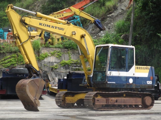 PC120-5 เก่าญี่ปุ่น ตัวเดินใหญ่ สภาพดีแบบนี้หายากครับ!