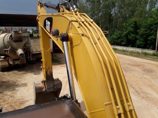 ขายCAT 320 D สเปกญี่ปุ่น แท้ๆ มี3ตัว ชั่วโมง ตั้งแต่7000-10000 รถสวย พร้อมใช้งาน ช่วงล่าง เต็มเอว  รถบ้านซื้อป้ายแดงเมโท  เจ้าของขายเองครับ  เช็คศูนย์ตลอด