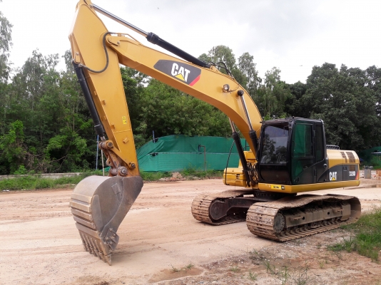 ขายCAT 320 D สเปกญี่ปุ่น แท้ๆ มี3ตัว ชั่วโมง ตั้งแต่7000-10000 รถสวย พร้อมใช้งาน ช่วงล่าง เต็มเอว  รถบ้านซื้อป้ายแดงเมโท  เจ้าของขายเองครับ  เช็คศูนย์ตลอด