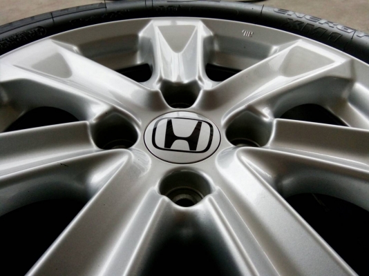 ล้อเดิมขอบ15 ติดรถฮอนด้า ขาย 6,500บ. ล้อเดิมขอบ15 ติดรถฮอนด้า ขาย 6,500บ.