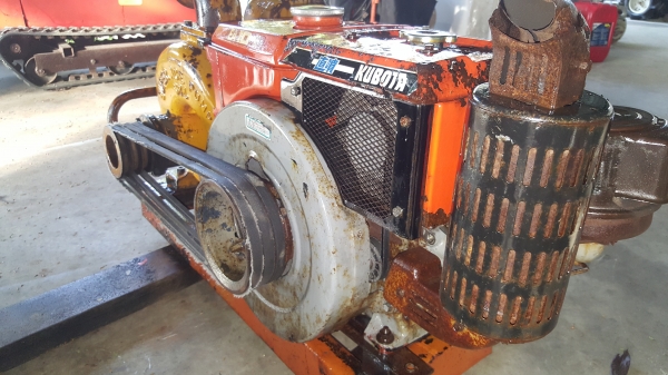 หอยใหญ่ 4 x 4 นิ้ว เครื่อง 9.5 แรง คูโบต้า รหัสสินค้า B1-6