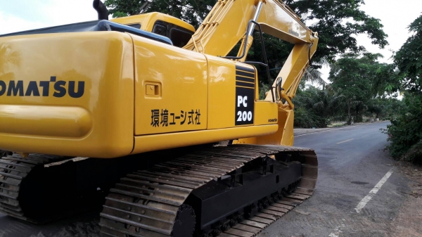 ขายแบคโฮ PC200-6