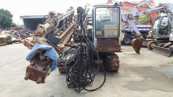 รถเจาะหิน ระเบิดเขา KOMATSU รุ่น KCD-915 C รถเจาะหิน ระเบิดเขา KOMATSU รุ่น KCD-915 C