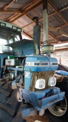 Ford 2เพลา ตุ้แอร์ อุปกรณ์ผาน4 เอกสารเล่มทะเบียน พร้อมใช้ Ford 2เพลา ตุ้แอร์ อุปกรณ์ผาน4 เอกสารเล่มทะเบียน พร้อมใช้