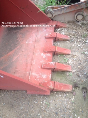 *สินค้าใหม่ ประกอบนอกBUCKET บุ๊งกี๋สำหรับรถขุดไซค์ 200,220 สลัก 80 มิล/แบบธรรมดา /5 ฟัน/ปากกว้าง : 45 นิ้ว /ราคาเพียง(ใบละ) 42,000 บาท