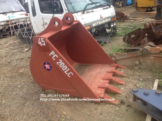 *สินค้าใหม่ ประกอบนอกBUCKET บุ๊งกี๋สำหรับรถขุดไซค์ 200,220 สลัก 80 มิล/แบบธรรมดา /5 ฟัน/ปากกว้าง : 45 นิ้ว /ราคาเพียง(ใบละ) 42,000 บาท