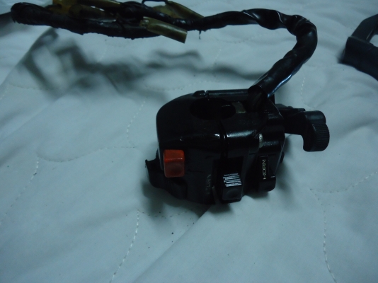 สวิทแฮนด์ข้างซ้ายมือสอง dash