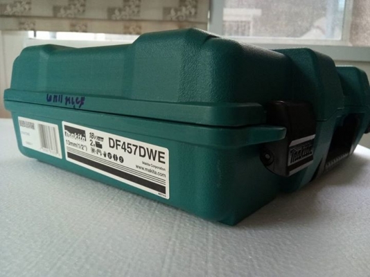 ::: M A K I T A   D F 4 5 7 D W E :::