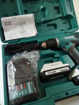 ::: M A K I T A   D F 4 5 7 D W E :::