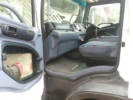 สิบล้อ2เพลาแท่นเตี้ย 215 แรงม้า เบรคจิ๊ฟฟี่ สภาพพร้อมใช้งานครับเอกสารพร้มโอน สิบล้อ2เพลาแท่นเตี้ย 215 แรงม้า เบรคจิ๊ฟฟี่ สภาพพร้อมใช้งานครับเอกสารพร้มโอน