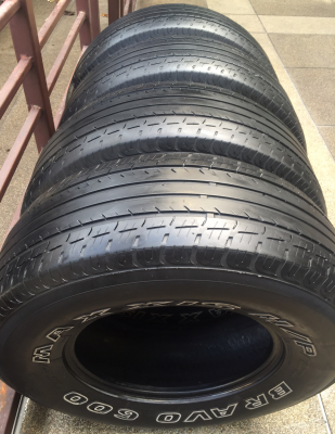 ยาง Maxxis 255 70 15 ปลายปี13 พร้อมใช้งาน ราคาไม่แพง ยาง Maxxis 255 70 15 ปลายปี13 พร้อมใช้งาน ราคาไม่แพง