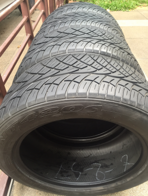 ยาง Nitto 420s 265 50 20 ปี13 ดอกเต็ม เนื้อนิ่มๆ ราคาไม่แพง