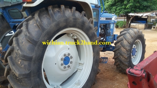 ขายแล้วยางรถไถฟอร์ดเก่านอก ยางหลัง16.9-38 สภาพ90\% ยางกะทะล้อหลังคู่ละ55,000บาท. (ยางคู่หน้าขายแล้วครับ)