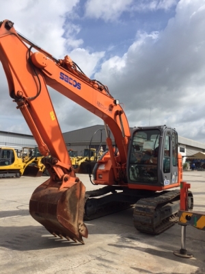 มาใหม่อีกแล้ว สำหรับท่านที่ชอบ HITACHI ZX135US ปี 2005